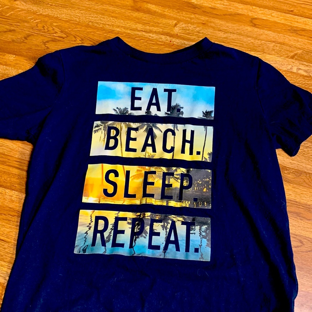 Navy blue boys t-shirt. Old Navy size medium